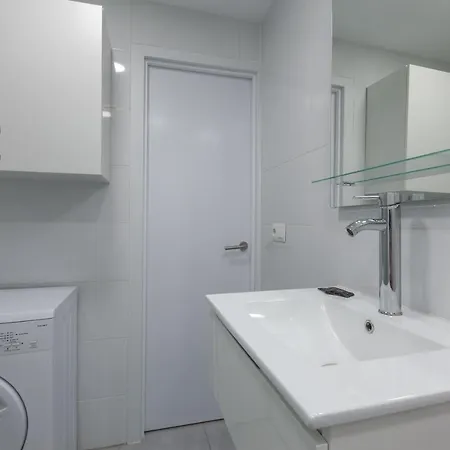 Apartment Palmeras In By Costarentals - Ref 56 *